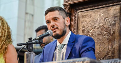 Bacellar ganha força com sinalização de apoio de Cláudio Castro ao governo do RJ